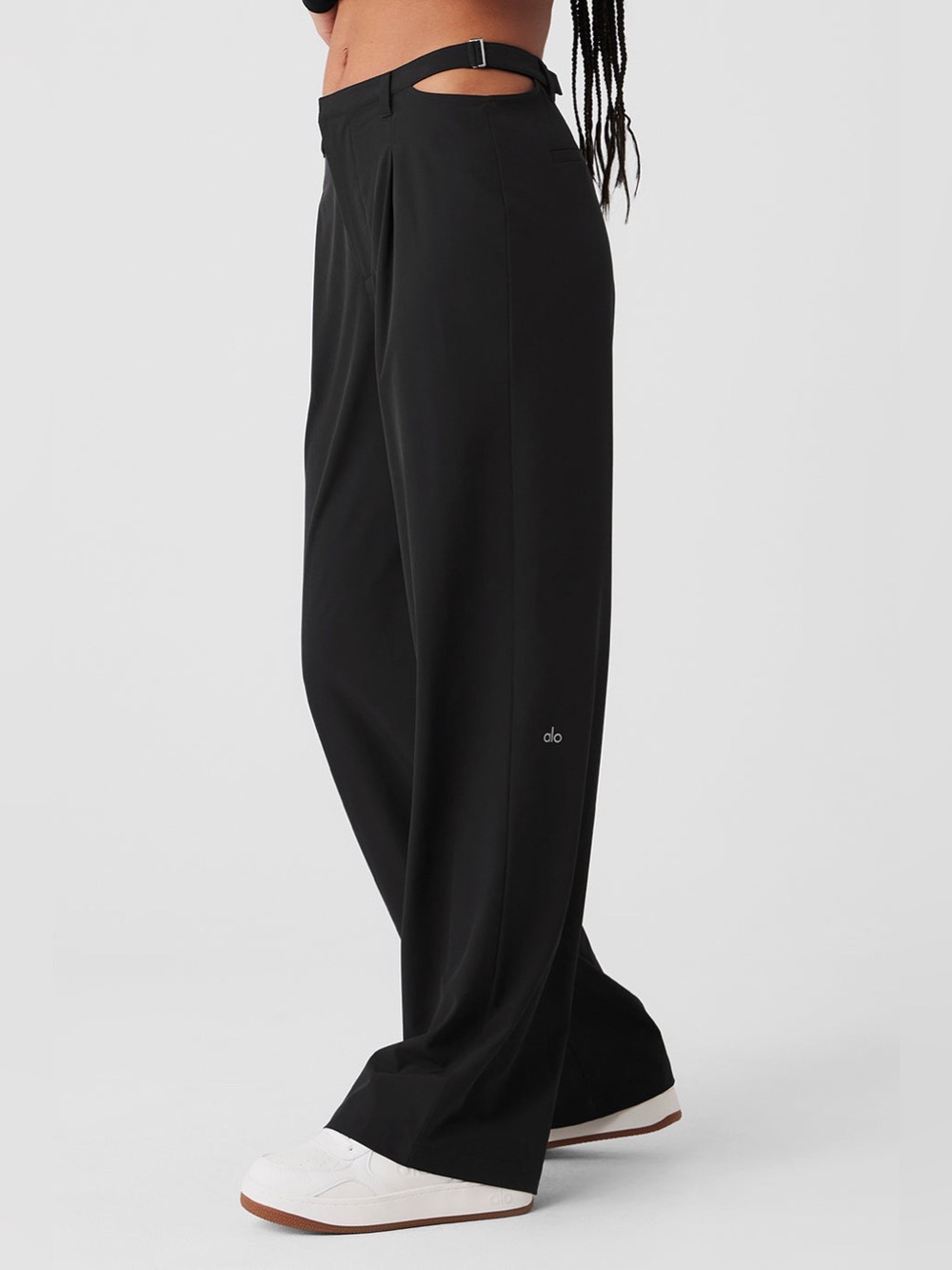 ALO Yoga Mid-Rise Showdown Black Trousers Size M
